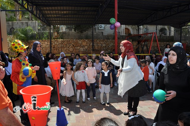 كفرقاسم – فيديو: بساتين الامل, السلام , والمحبة تحتفل بعيد الام على انغام عمو انس وجوقته ..